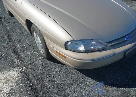1998 Chevrolet Lumina из США, поврежденный, VIN 2G1WL52M1W9190929